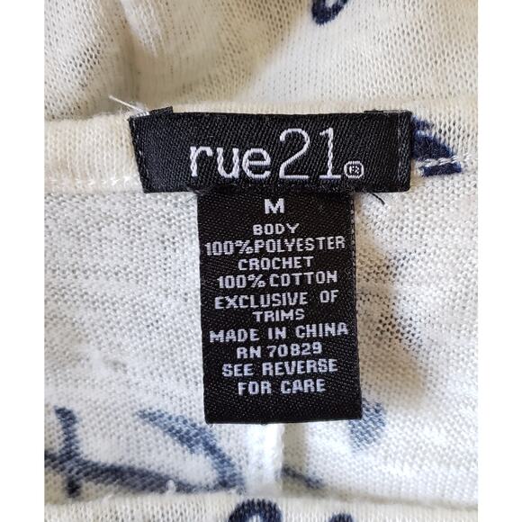 Rue21 size medium white with blue anchors pullover lightweight sweater - Picture 5 of 5